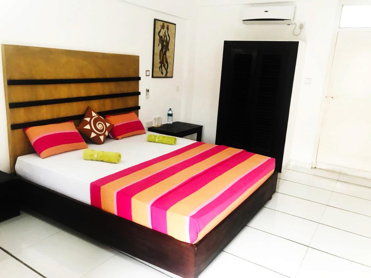 360 Beach Residence Negombo Eksteriør billede