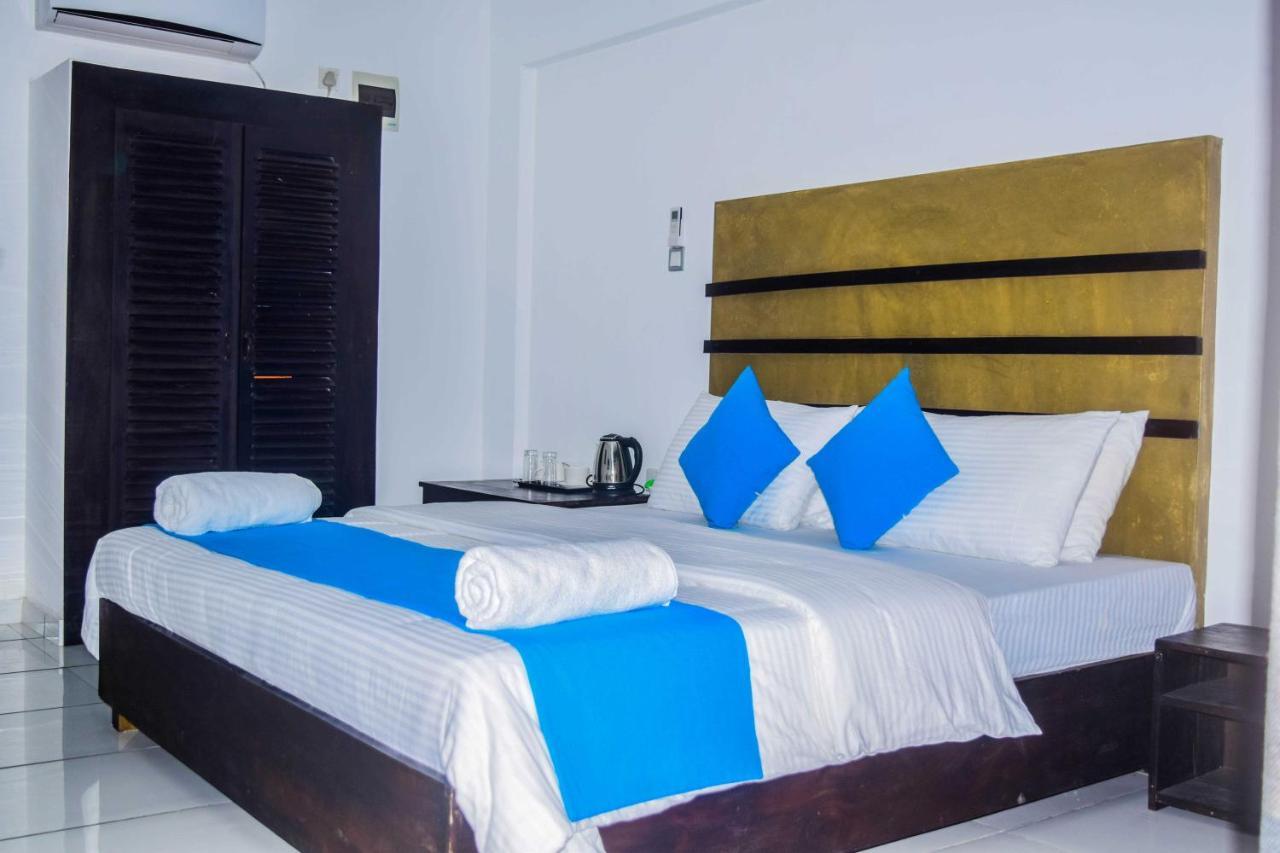 360 Beach Residence Negombo Eksteriør billede